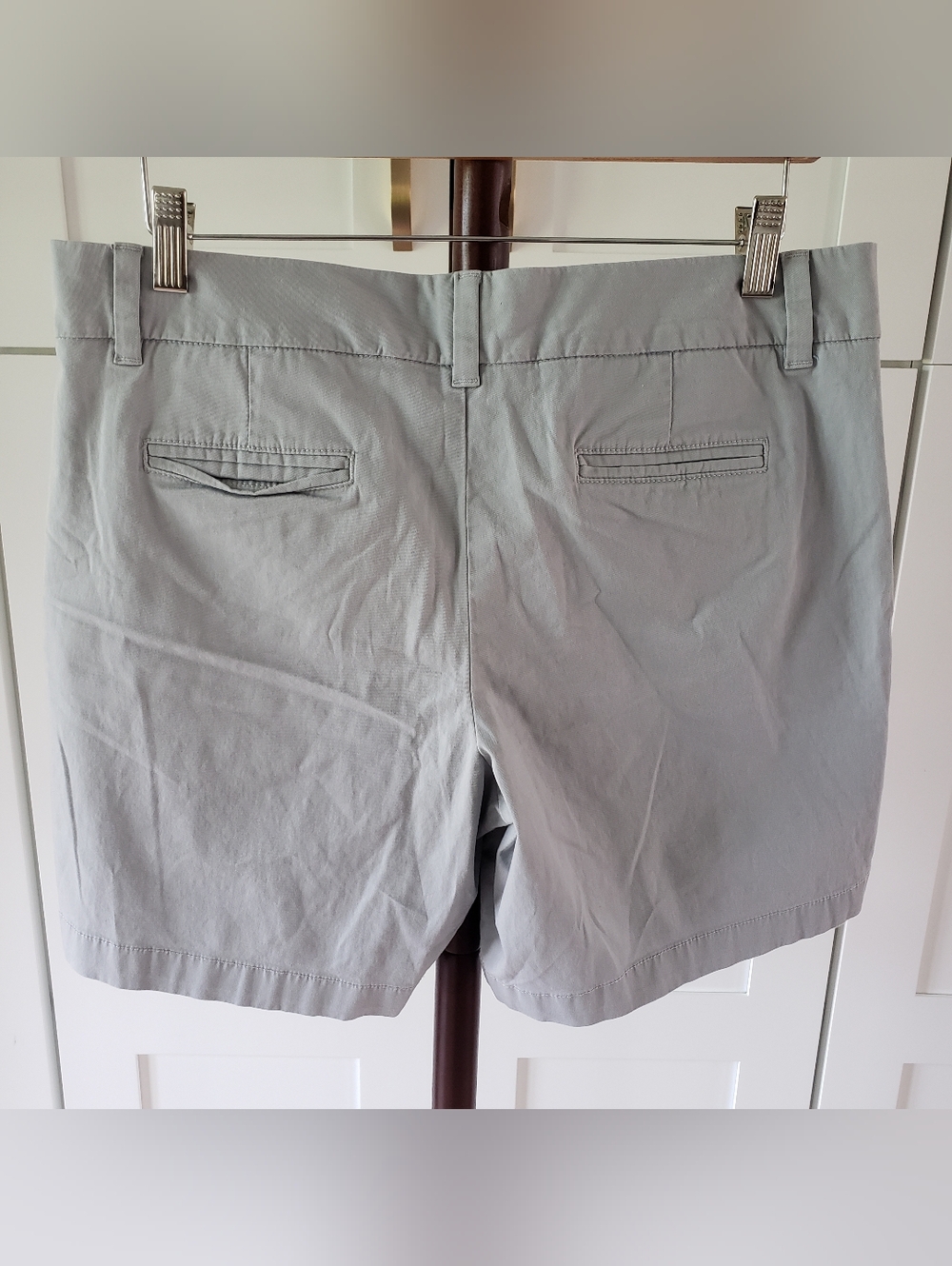 Light Gray Casual Shorts - Picture 3 of 4